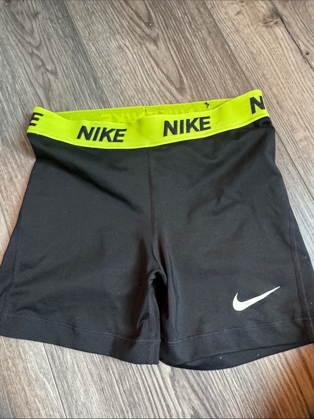Nike Pro Women's Black Athletic Shorts with Neon Green/Yellow Waistband Size Sma